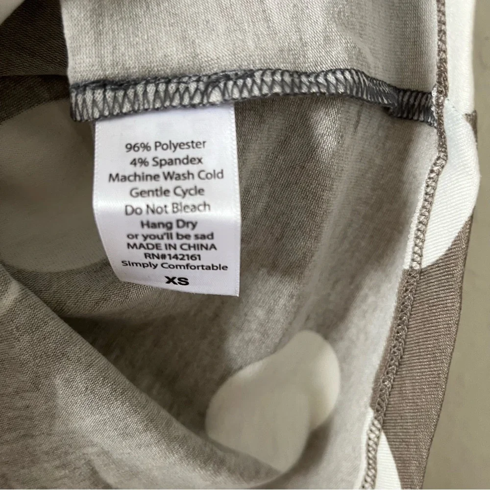 Lularoe Randy Top - Picture 5 of 7